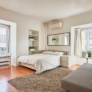 Salgadeiras - Bairro Alto Apartment
